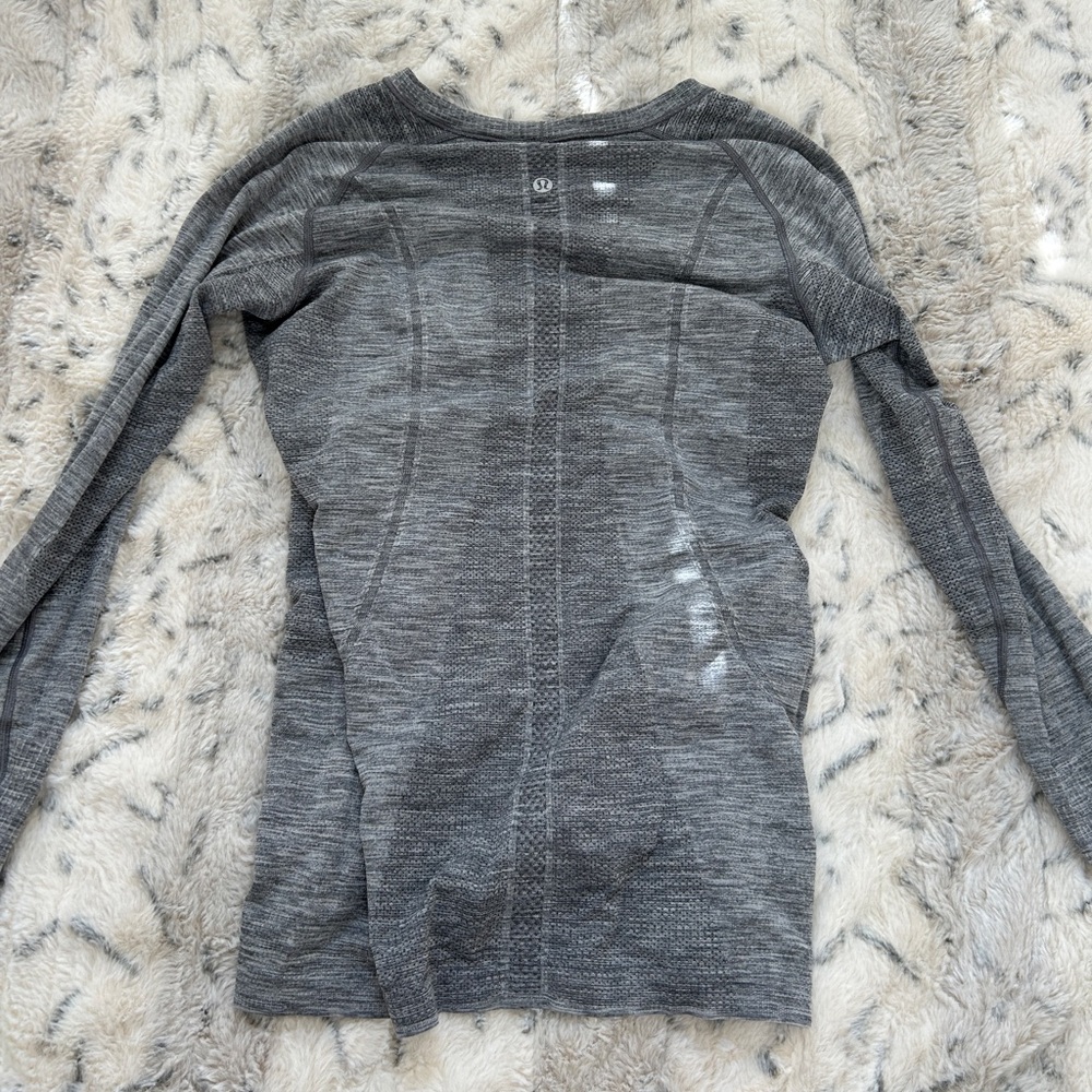 LULULEMON Long Sleeve Swiftly Tech